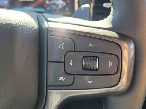 Used 2025 Chevrolet Silverado 1500 ZR2 w/ Technology Package image 31