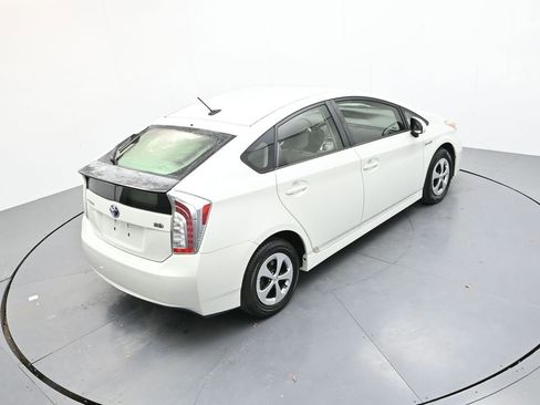 Used 2015 Toyota Prius Four image 21