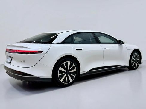 Used 2024 Lucid Air Touring AWD/4WD image 17