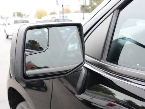 Used 2023 Chevrolet Silverado 1500 Custom image 13