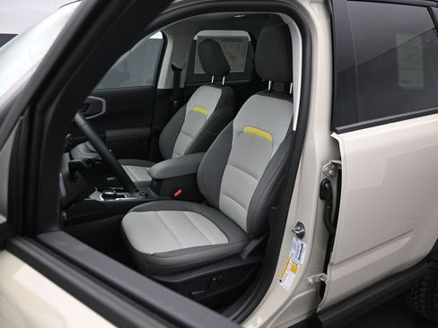 New 2025 Ford Bronco Sport Badlands w/ Sasquatch Badlands Package AWD/4WD image 8
