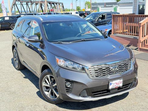 Used 2019 Kia Sorento EX AWD/4WD image 2