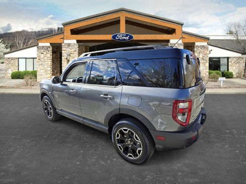 New 2025 Ford Bronco Sport Outer Banks image 7