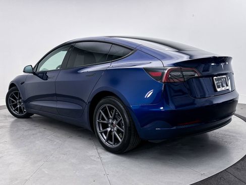 Used 2023 Tesla Model 3 Standard Range RWD image 2