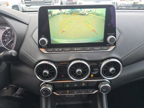 Used 2023 Nissan Sentra SV image 10