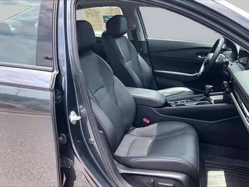 Used 2024 Honda Accord EX-L image 9