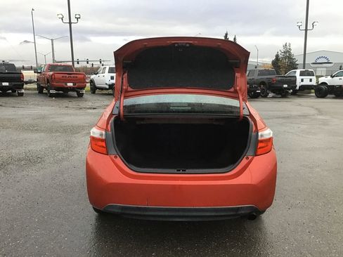 Used 2014 Toyota Corolla LE image 11