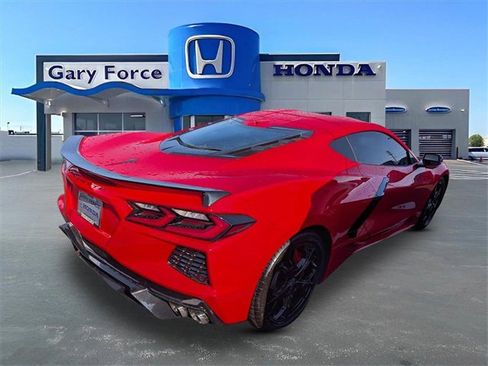 Used 2022 Chevrolet Corvette Stingray Preferred Cpe w/ Battery Protection Package image 2