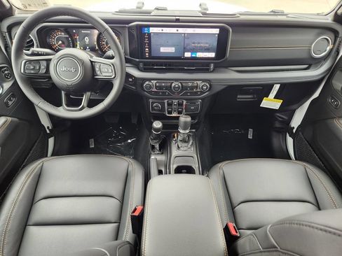 New 2026 Jeep Gladiator Sport AWD/4WD image 19