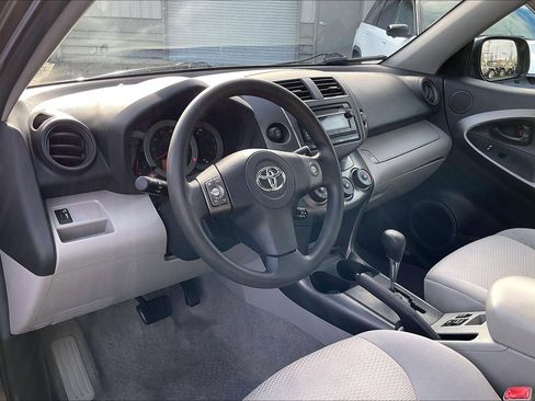 Used 2012 Toyota RAV4 4WD image 12