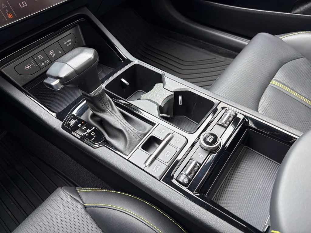 Used 2025 Kia K5 GT w/ GT1 Package FWD image 57