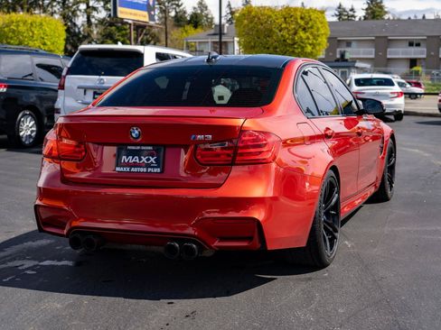 Used 2015 BMW M3 RWD image 10