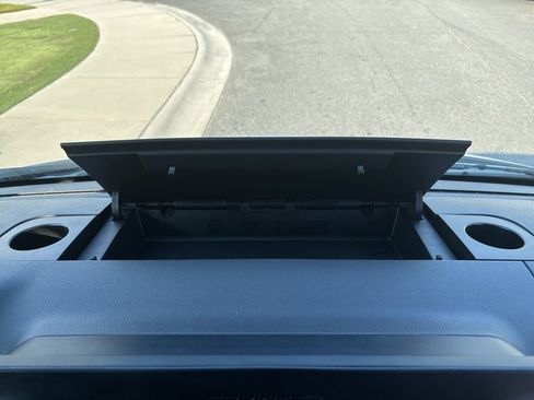 Used 2023 Mercedes-Benz Sprinter 144 Cargo image 28