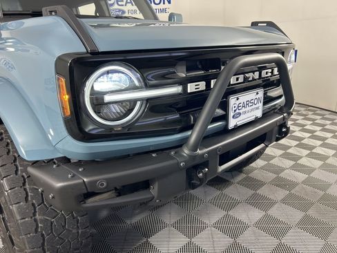 Used 2023 Ford Bronco Outer Banks image 3