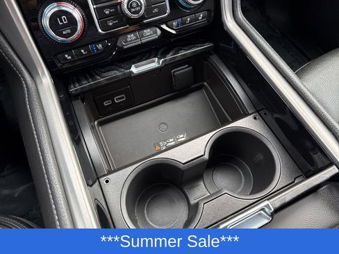 Used 2023 GMC Yukon XL Denali image 26