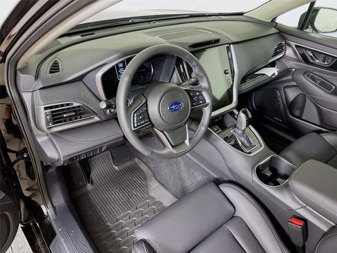 Used 2025 Subaru Legacy Limited w/ Popular Package #3 image 9
