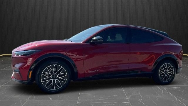 Used 2024 Ford Mustang Mach-E Premium RWD image 7
