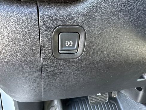 New 2025 GMC Sierra 1500 Pro w/ Pro Value Package image 27