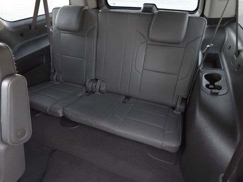 Used 2019 GMC Yukon XL Denali w/ Open Road Package image 35