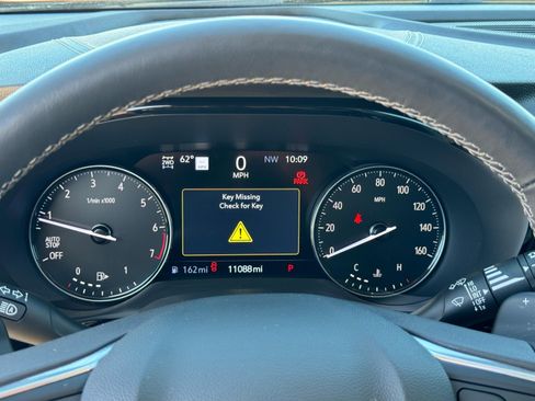 Used 2022 Buick Envision Avenir w/ Technology Package II image 22