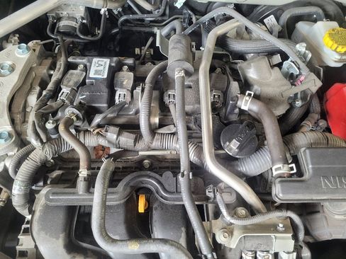 Used 2024 Nissan Sentra SV FWD image 30