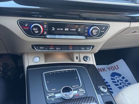 Used 2018 Audi Q5 2.0T Premium Plus w/ Premium Plus Package image 8