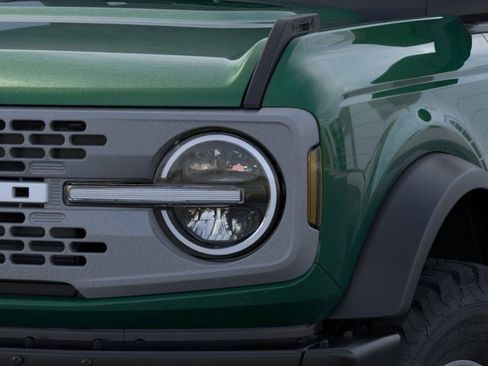 New 2025 Ford Bronco Badlands image 45