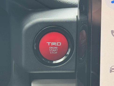 Used 2024 Toyota Tacoma TRD Sport w/ TRD Sport Upgrade Package AWD/4WD image 7