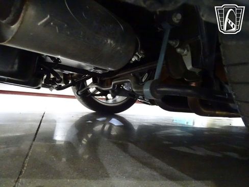 Used 2010 Ford Mustang Shelby GT500 image 18