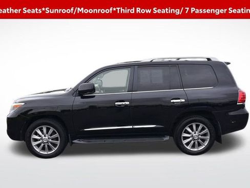 Used 2011 Lexus LX 570 4WD image 2