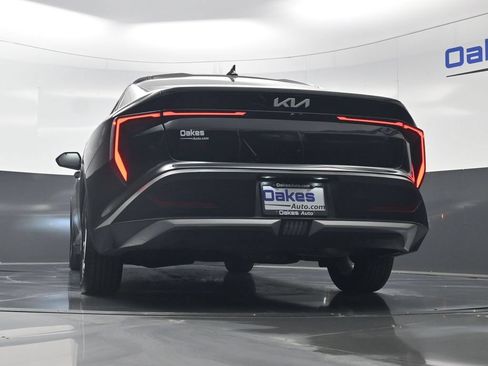 Certified 2025 Kia K4 FWD image 41
