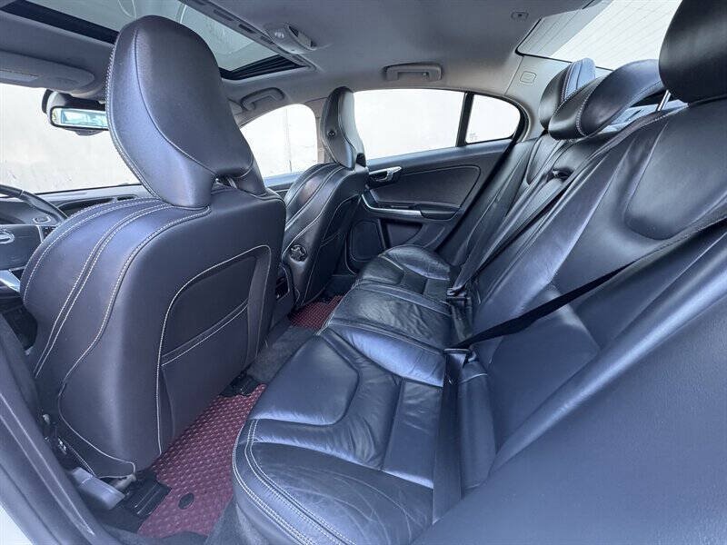 Used 2014 Volvo S60 T5 FWD image 8