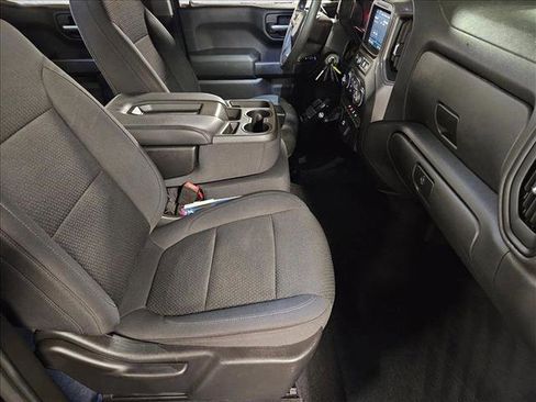 Used 2020 Chevrolet Silverado 1500 Custom w/ Custom Value Package image 19