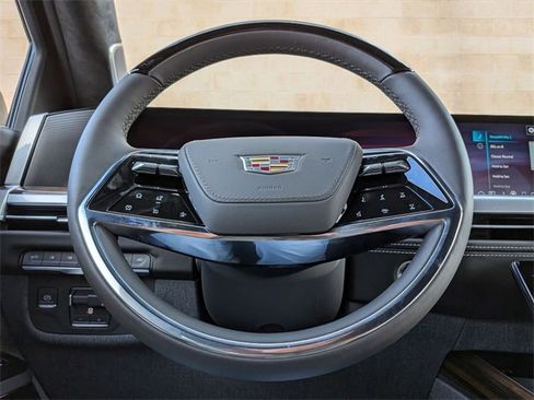 New 2026 Cadillac Escalade ESV Platinum Sport w/ LPO, ONYX Package image 11