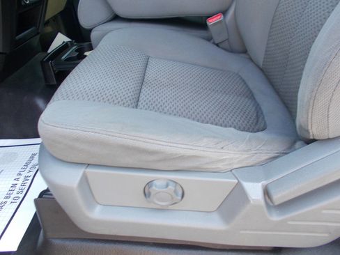 Used 2012 Ford F150 STX w/ STX Decor Pkg image 12