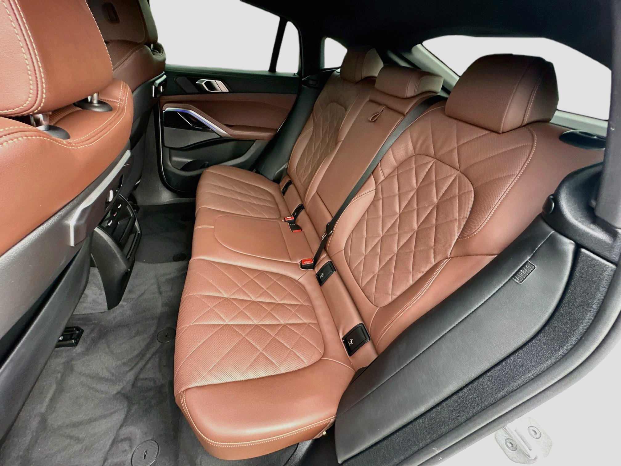 Used 2025 BMW X6 xDrive40i w/ Premium Package AWD/4WD image 24