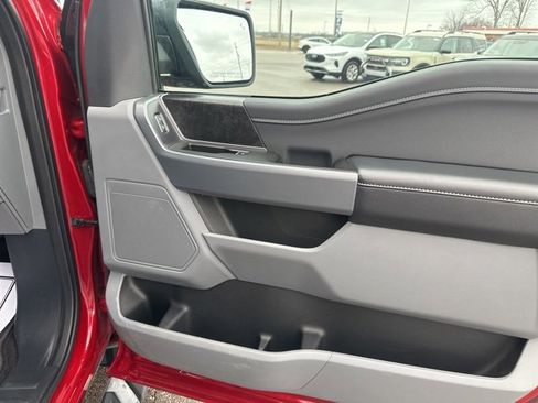 Used 2022 Ford F150 XLT w/ Equipment Group 302A High image 11