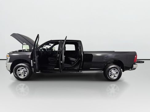 New 2026 RAM 3500 Tradesman AWD/4WD image 11
