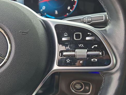 Used 2023 Mercedes-Benz GLE 350 4MATIC image 24