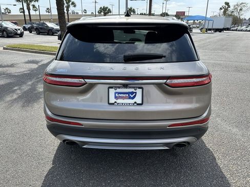 Used 2021 Lincoln Corsair FWD w/ Equipment Group 101A image 5