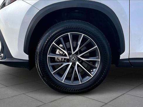 Used 2022 Lexus NX 250 FWD w/ Accessory Package 2 image 11