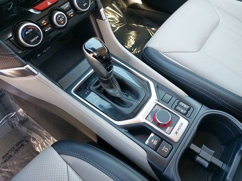 Certified 2024 Subaru Forester Limited w/ Convenience Package image 25