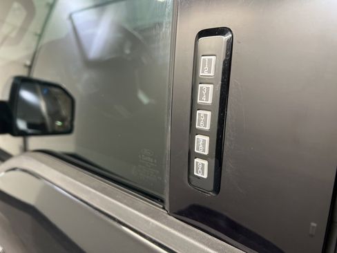 Used 2015 Ford F150 Lariat w/ Equipment Group 502A Luxury image 32