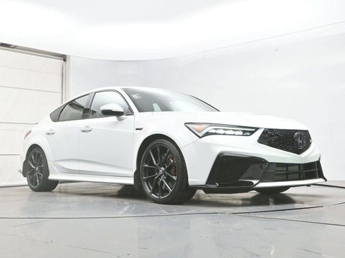 Certified 2025 Acura Integra Type S image 39