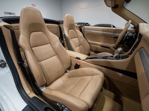 Used 2013 Porsche 911 Carrera S RWD image 32