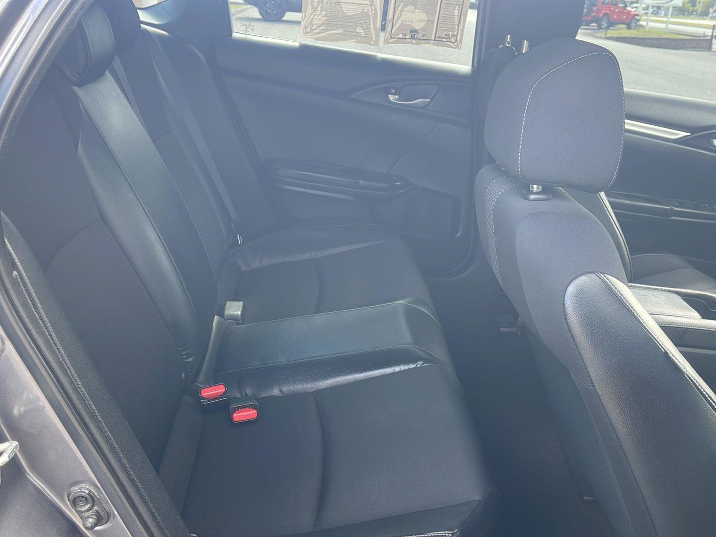 Used 2019 Honda Civic Sport image 12