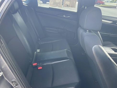 Used 2019 Honda Civic Sport image 12