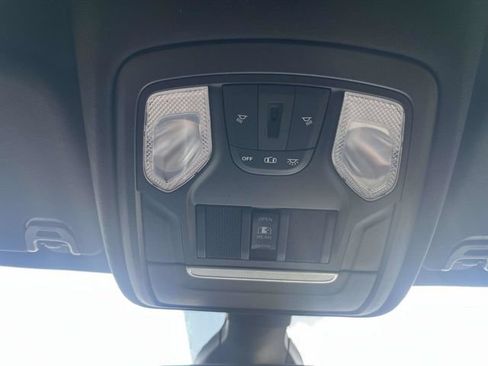 Used 2021 RAM 1500 Big Horn RWD image 33