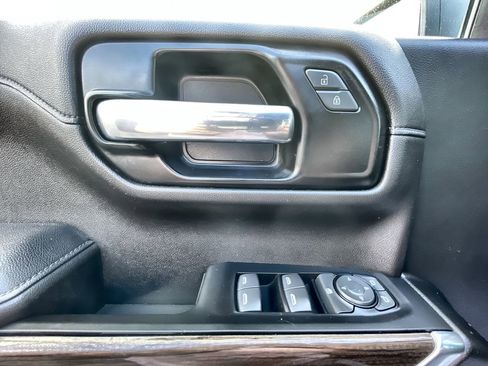 Used 2022 Chevrolet Silverado 1500 LT image 23