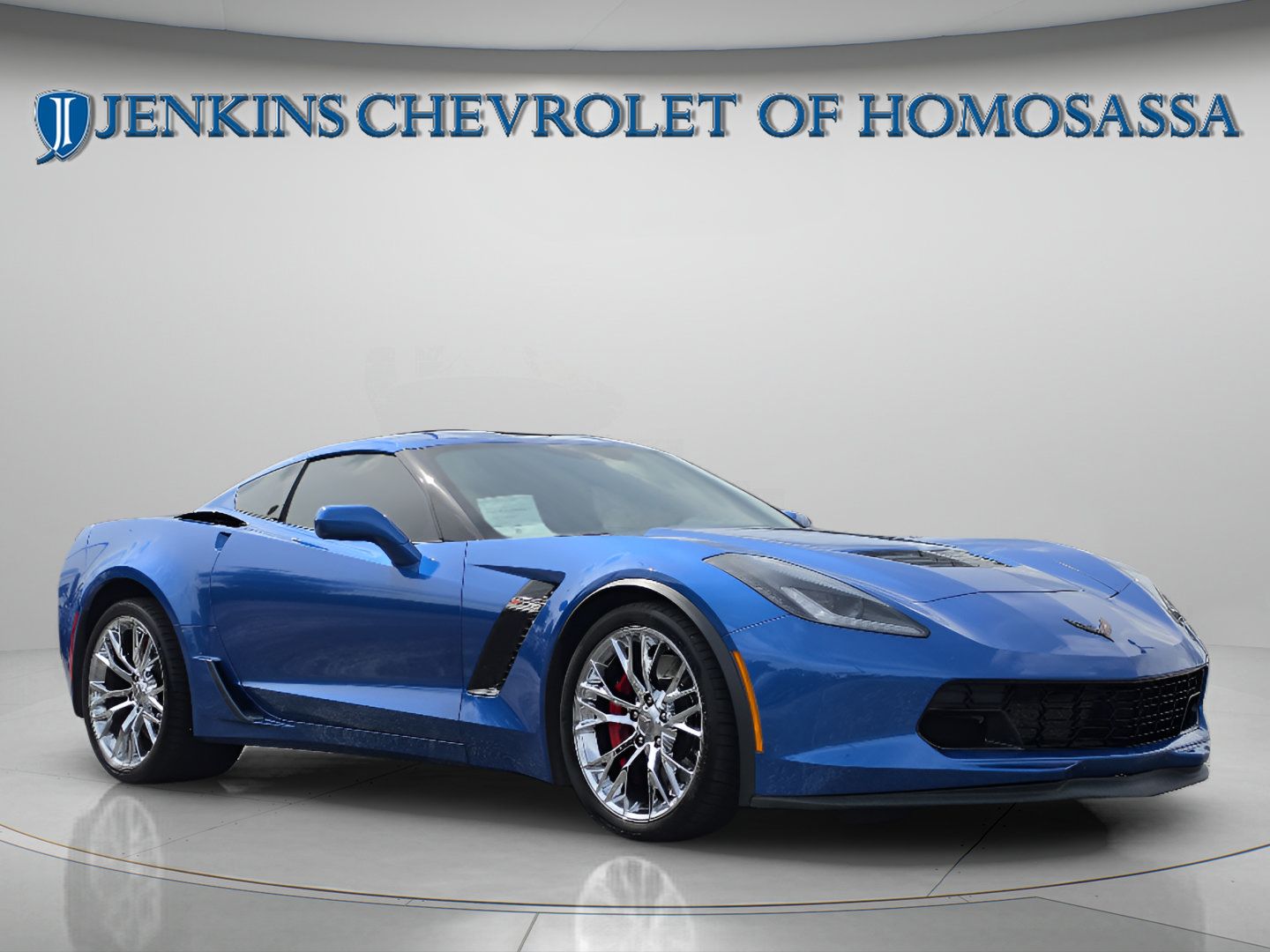 Used 2015 Chevrolet Corvette Z06 w/ 3LZ Preferred Equipment Group RWD image 1